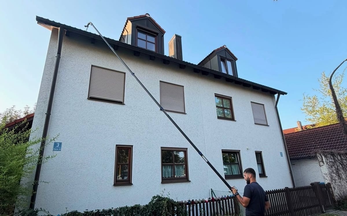 Dachrinnenreinigung in Aubing – professionelle Reinigung