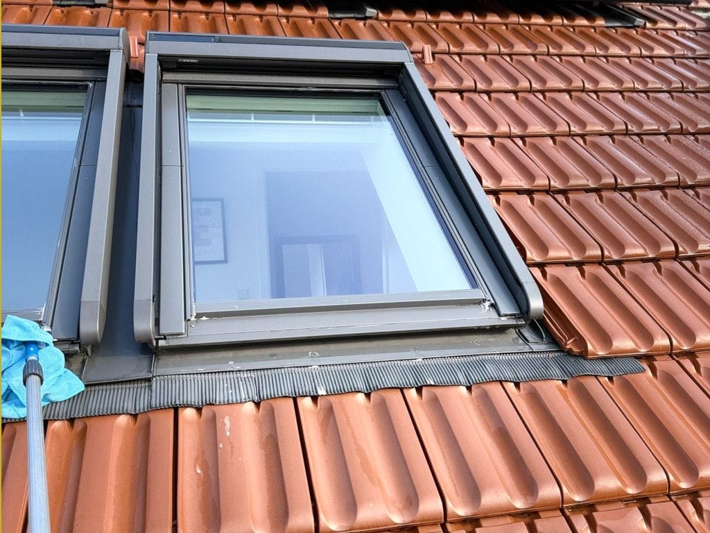 Saubere Fenster in Karlsfeld – professionelle Glasreinigung