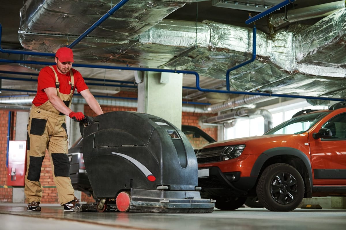 Professionelle Reinigung einer Tiefgarage in Karlsfeld